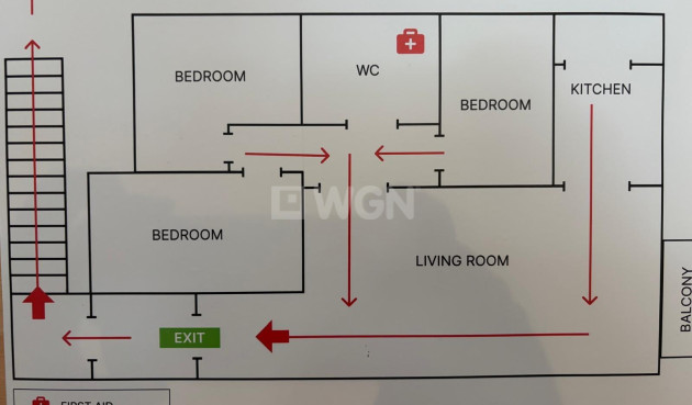 Odsprzedaż - Mieszkanie w bloku - Torrevieja - Playa de los Locos