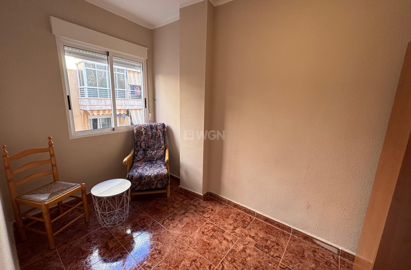 Reventa - Apartamento / piso - Torrevieja - Playa del Cura