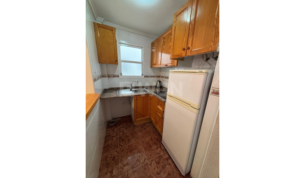 Reventa - Apartamento / piso - Torrevieja - Playa del Cura