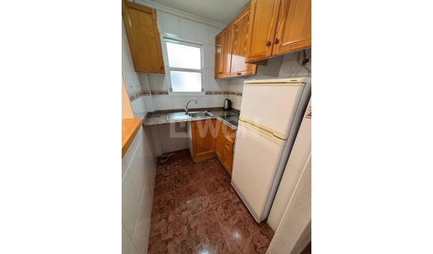 Reventa - Apartamento / piso - Torrevieja - Playa del Cura