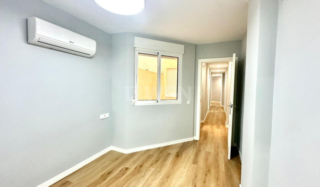 Reventa - Apartamento / piso - Torrevieja - La Mata Pueblo