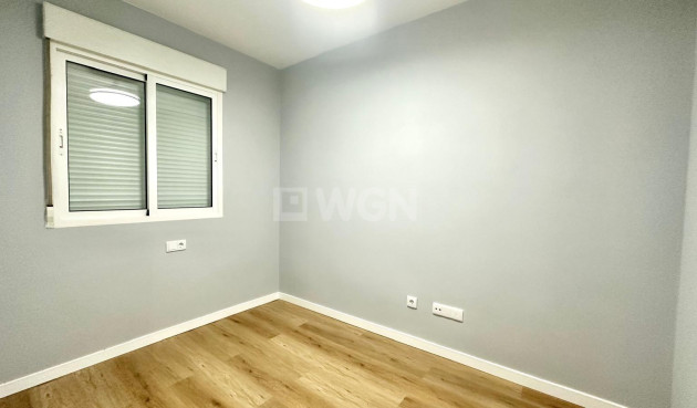 Reventa - Apartamento / piso - Torrevieja - La Mata Pueblo