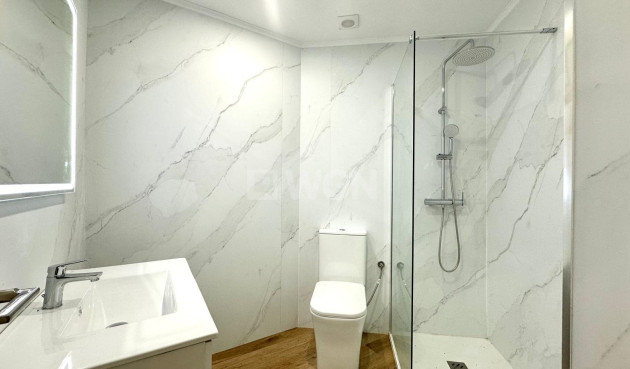 Reventa - Apartamento / piso - Torrevieja - La Mata Pueblo