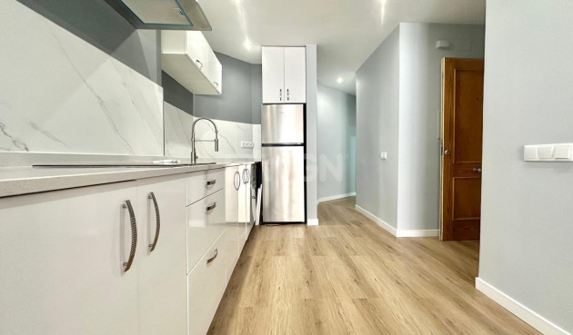 Reventa - Apartamento / piso - Torrevieja - La Mata Pueblo