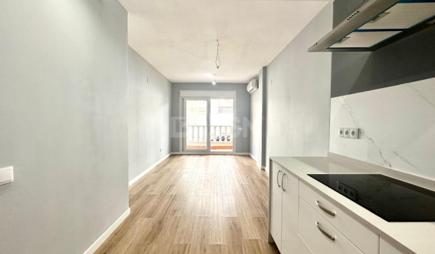 Reventa - Apartamento / piso - Torrevieja - La Mata Pueblo