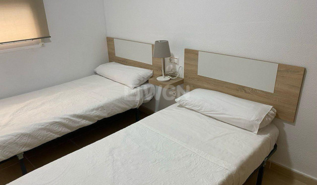 Wiederverkauf - Wohnung - Torrevieja - Playa de los Locos
