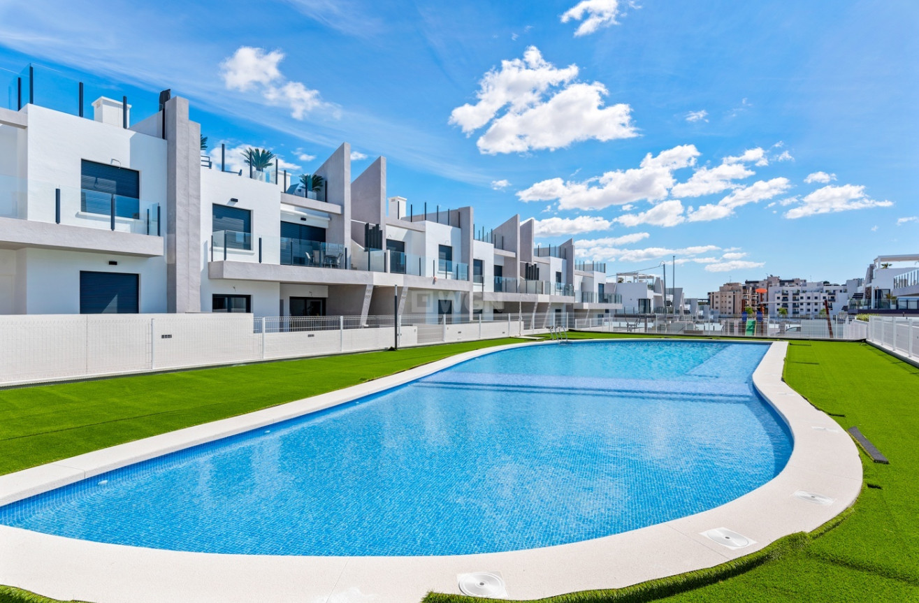 Odsprzedaż - Mieszkanie w bloku - San Miguel de Salinas - Inland