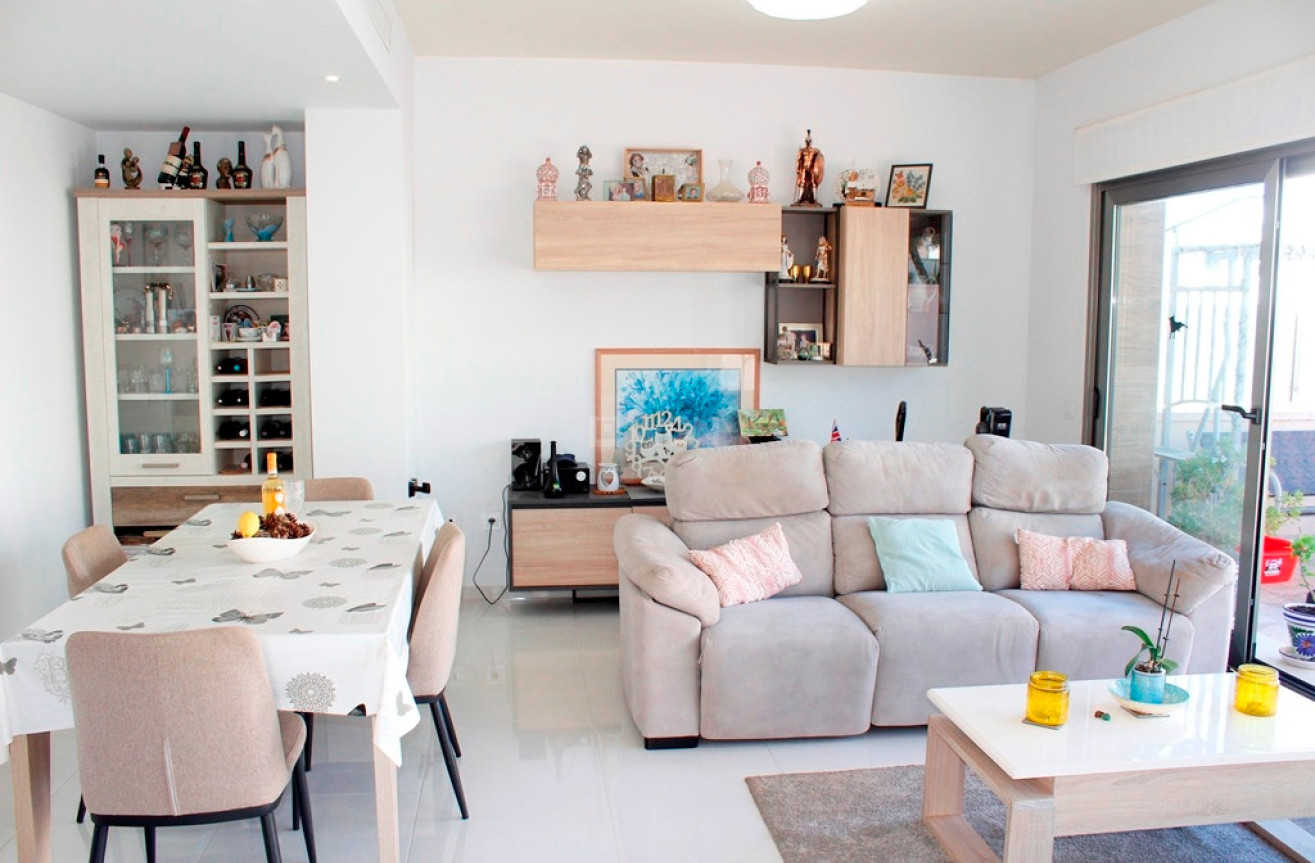 Odsprzedaż - Villa - San Miguel de Salinas - Inland