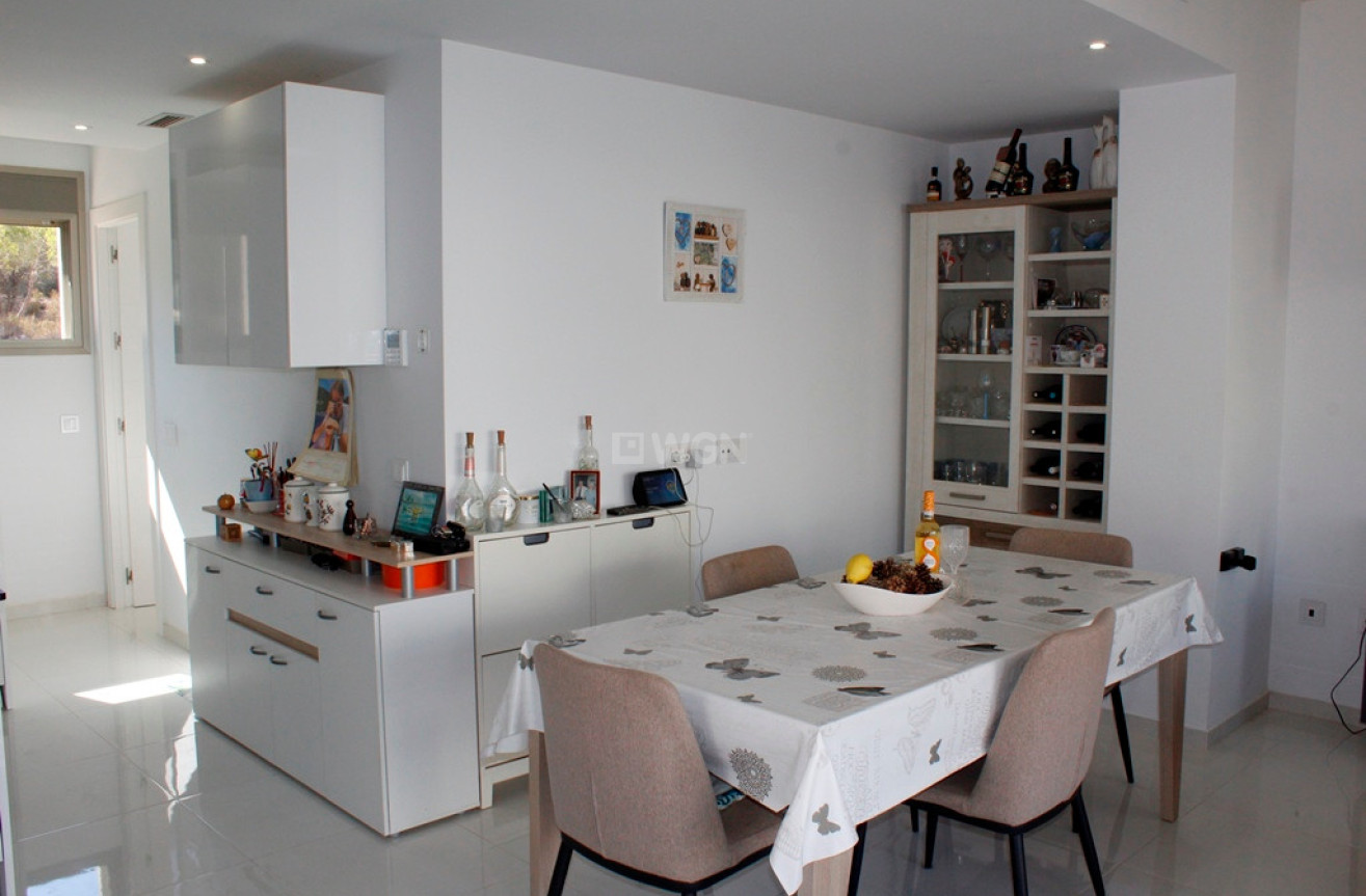 Odsprzedaż - Villa - San Miguel de Salinas - Inland