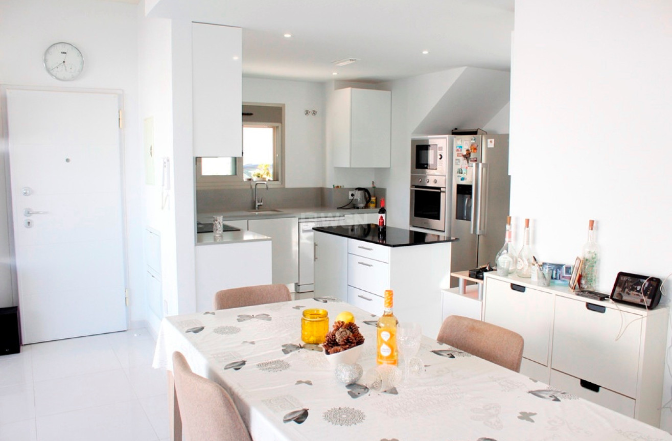 Odsprzedaż - Villa - San Miguel de Salinas - Inland