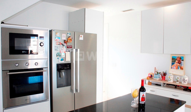 Odsprzedaż - Villa - San Miguel de Salinas - Inland