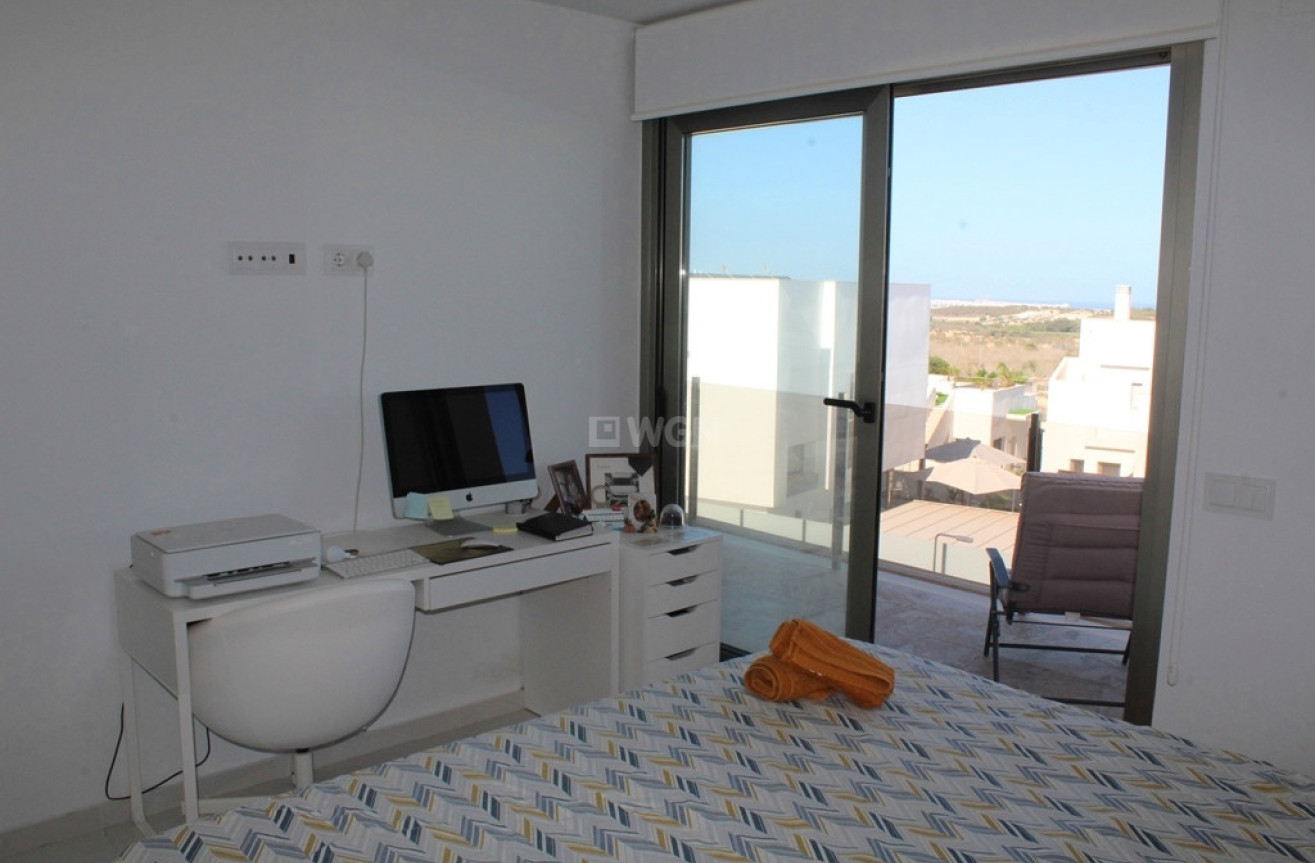 Odsprzedaż - Villa - San Miguel de Salinas - Inland