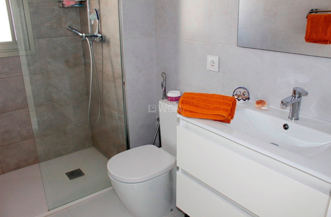 Odsprzedaż - Villa - San Miguel de Salinas - Inland