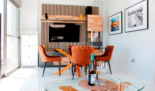 Resale - Villa - Orihuela Costa - Costa Blanca