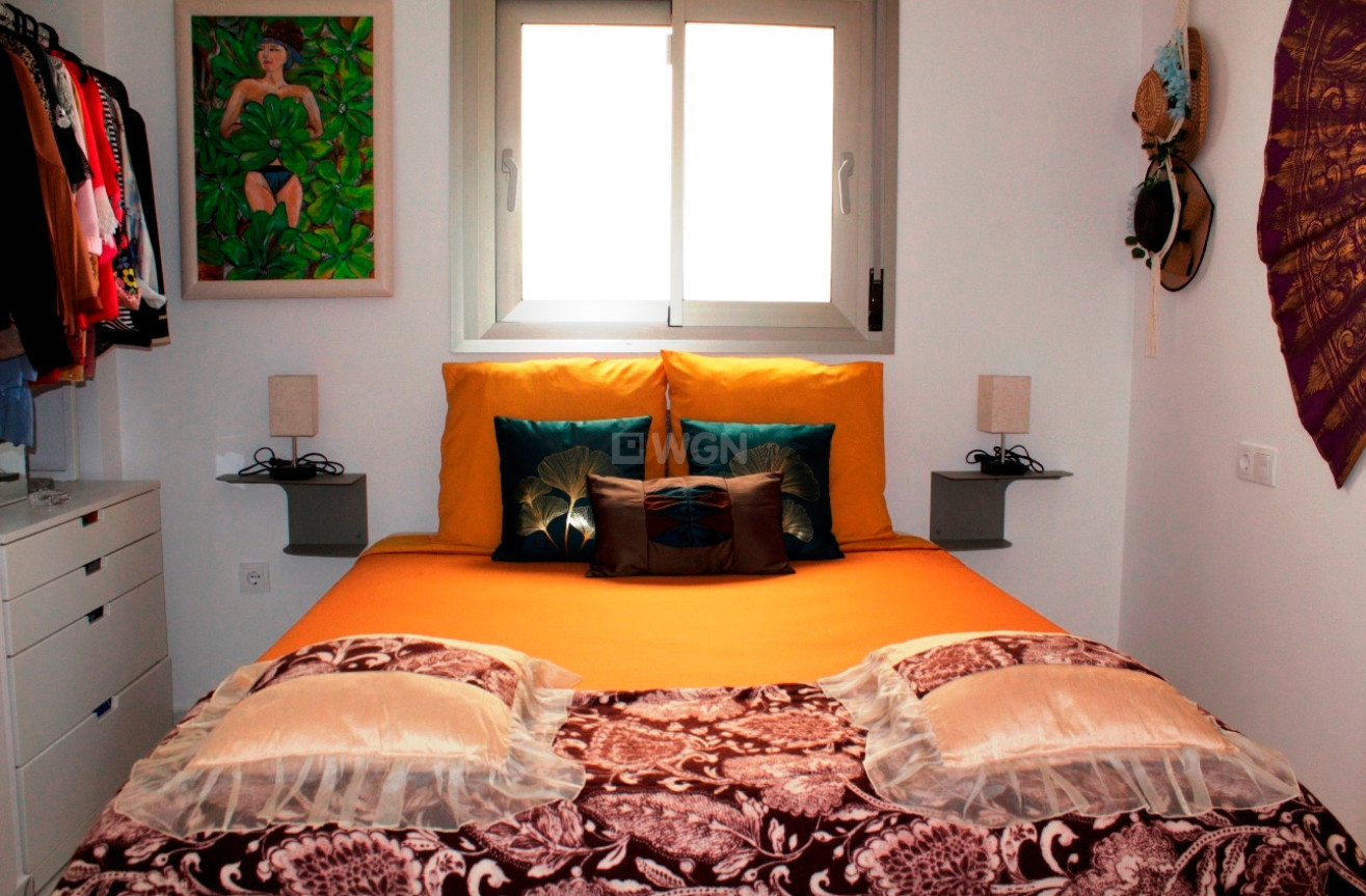 Odsprzedaż - Mieszkanie w bloku - Orihuela Costa - Costa Blanca