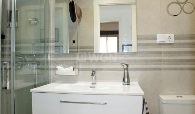 Odsprzedaż - Mieszkanie w bloku - Orihuela Costa - Costa Blanca