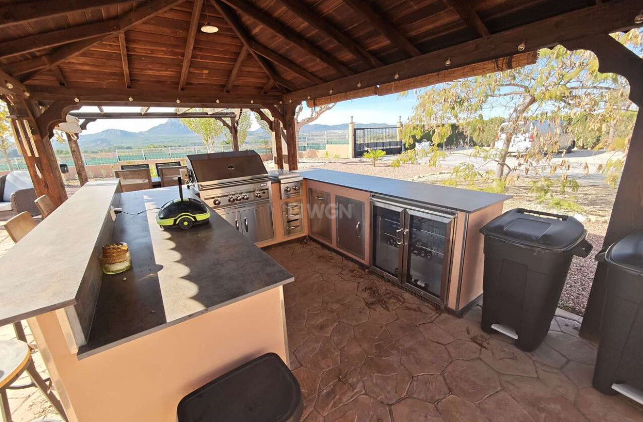 Odsprzedaż - Villa - Sax - Inland