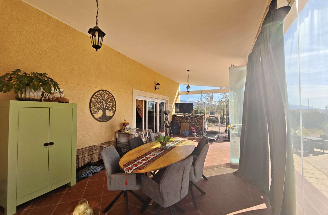 Odsprzedaż - Villa - Sax - Inland