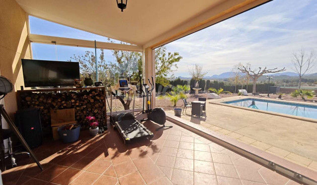 Odsprzedaż - Villa - Sax - Inland