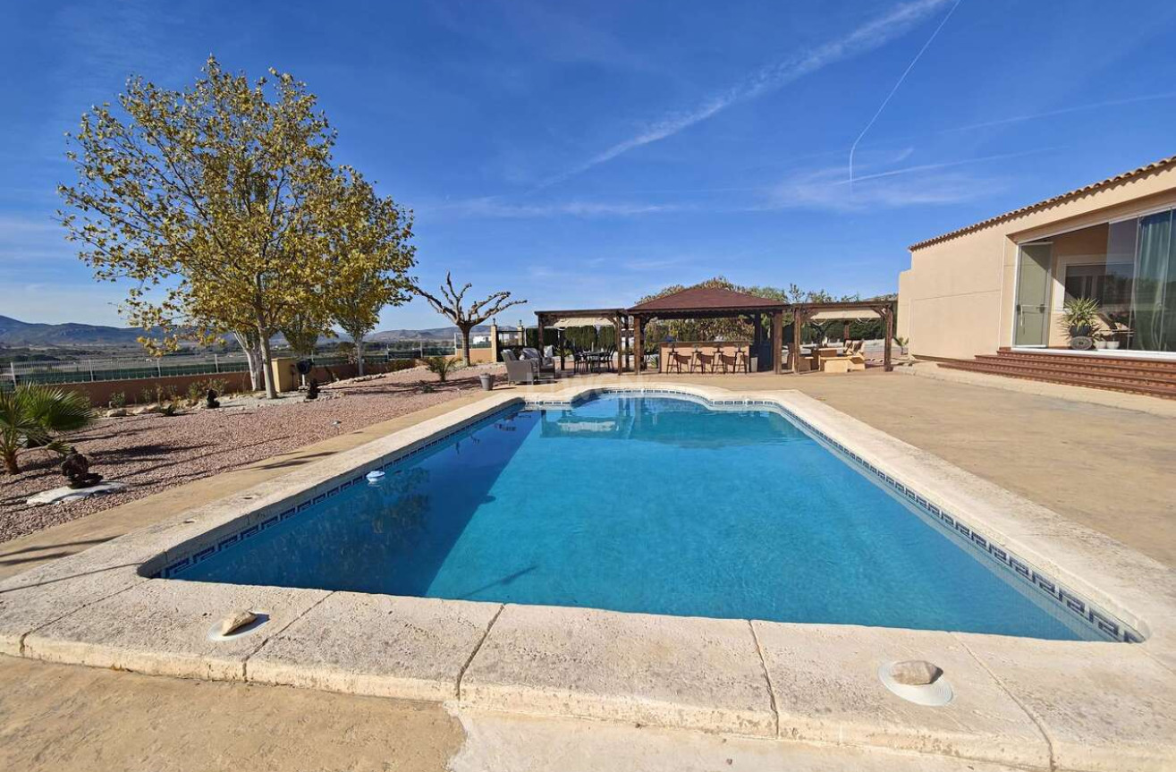 Odsprzedaż - Villa - Sax - Inland