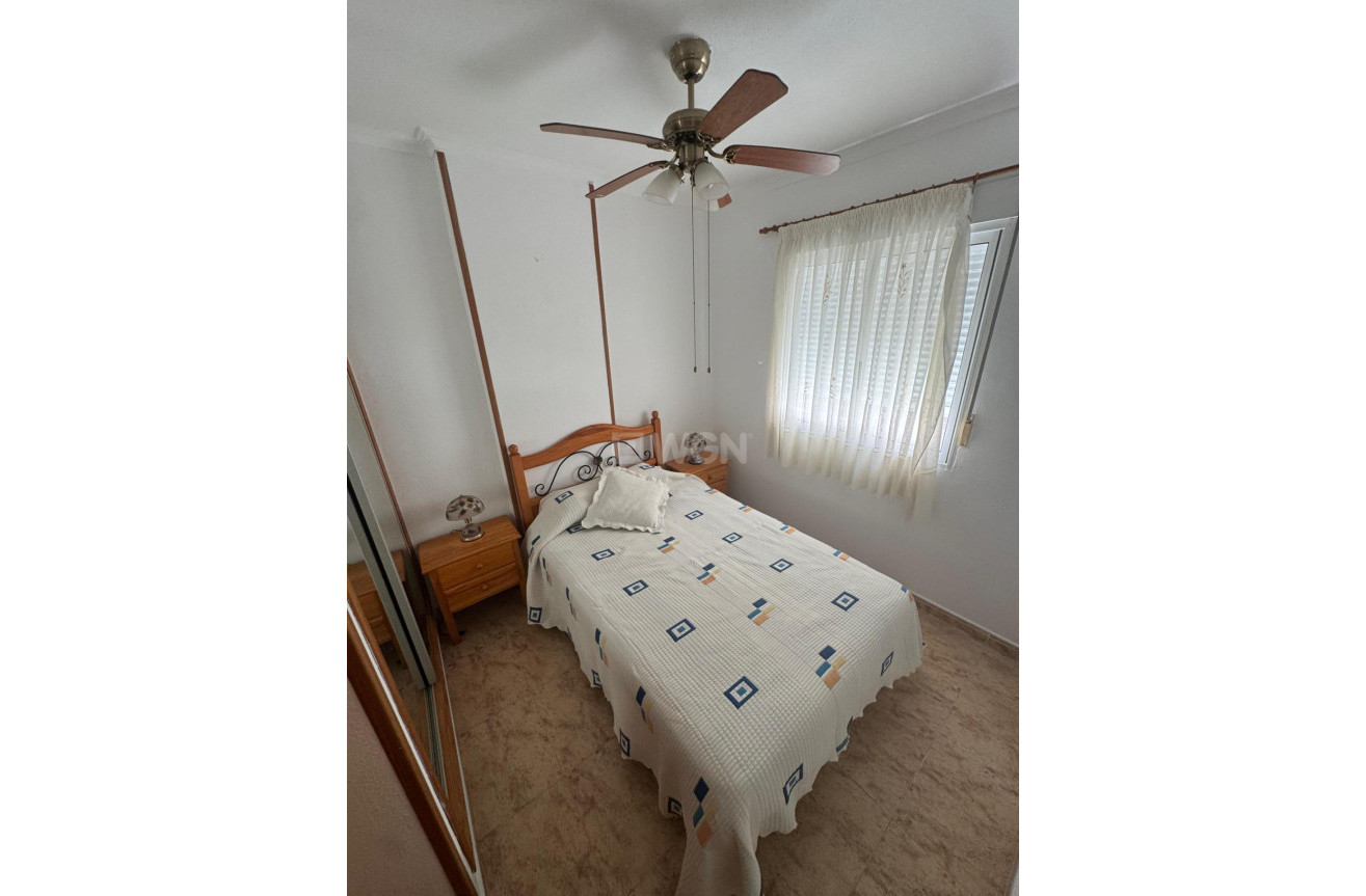 Reventa - Apartamento / piso - Torrevieja - Habaneras