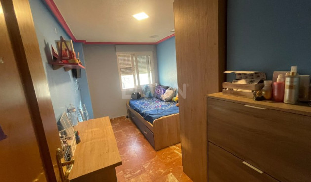 Odsprzedaż - Mieszkanie w bloku - Torrevieja - Costa Blanca