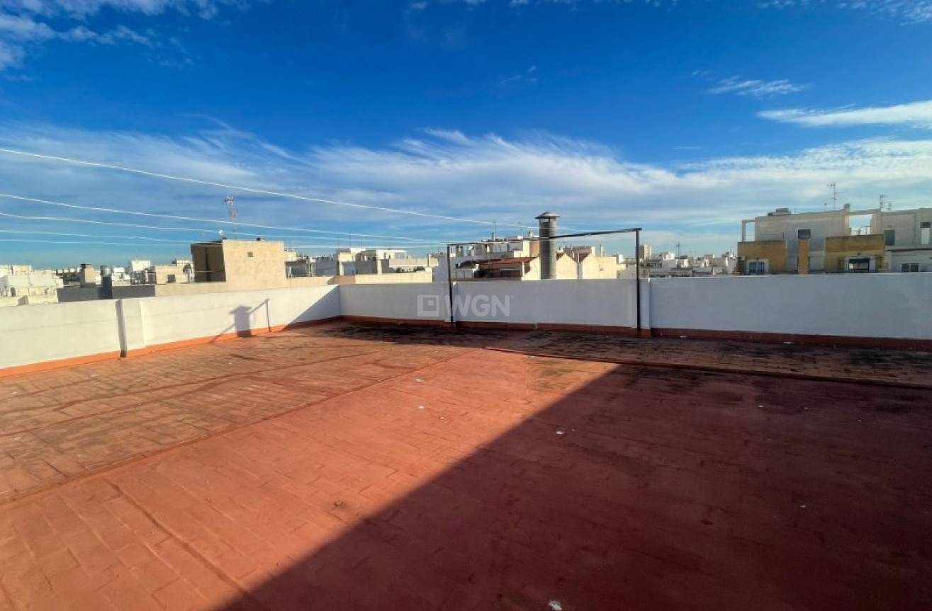 Odsprzedaż - Mieszkanie w bloku - Torrevieja - Costa Blanca