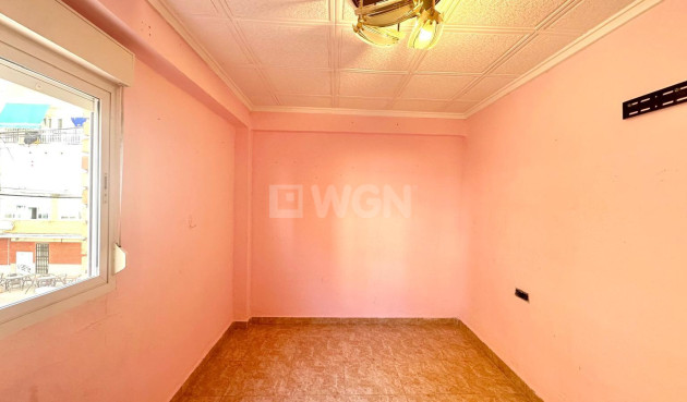 Wiederverkauf - Wohnung - Torrevieja - Estacion De Autobuses