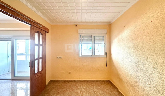 Wiederverkauf - Wohnung - Torrevieja - Estacion De Autobuses