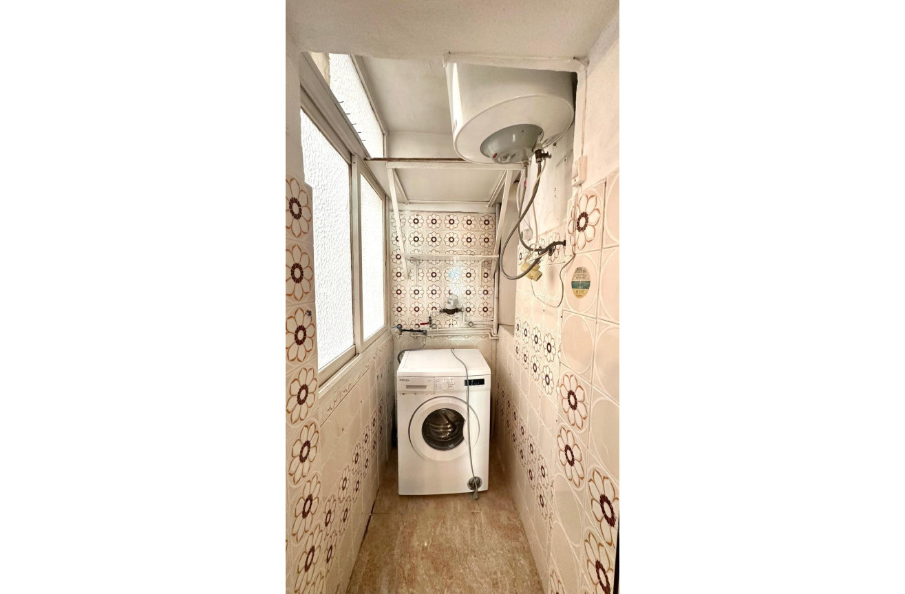 Wiederverkauf - Wohnung - Torrevieja - Estacion De Autobuses