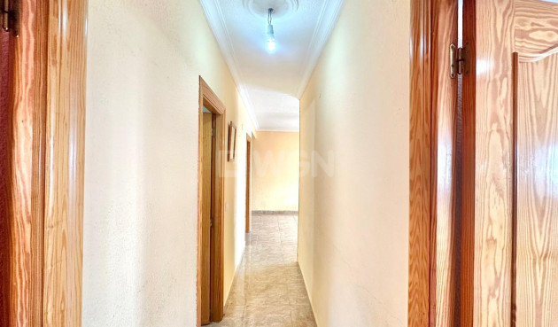 Wiederverkauf - Wohnung - Torrevieja - Estacion De Autobuses