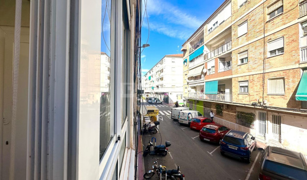 Wiederverkauf - Wohnung - Torrevieja - Estacion De Autobuses