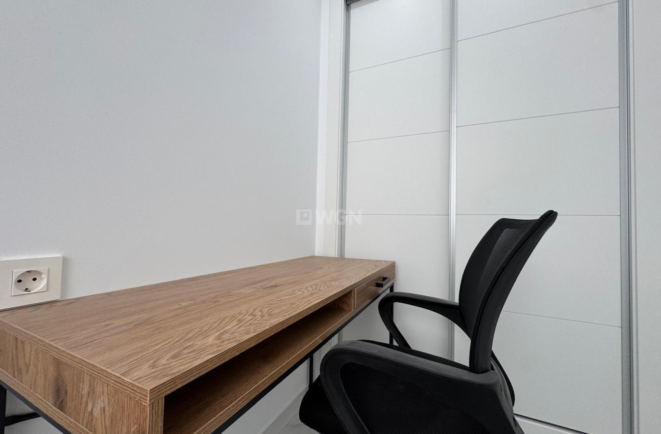 Resale - Apartment / flat - Torrevieja - Centro