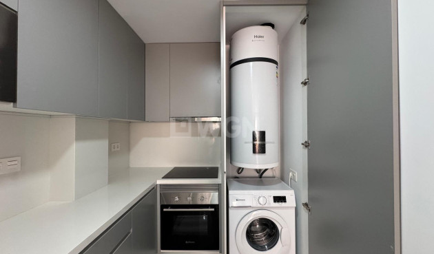 Resale - Apartment / flat - Torrevieja - Centro