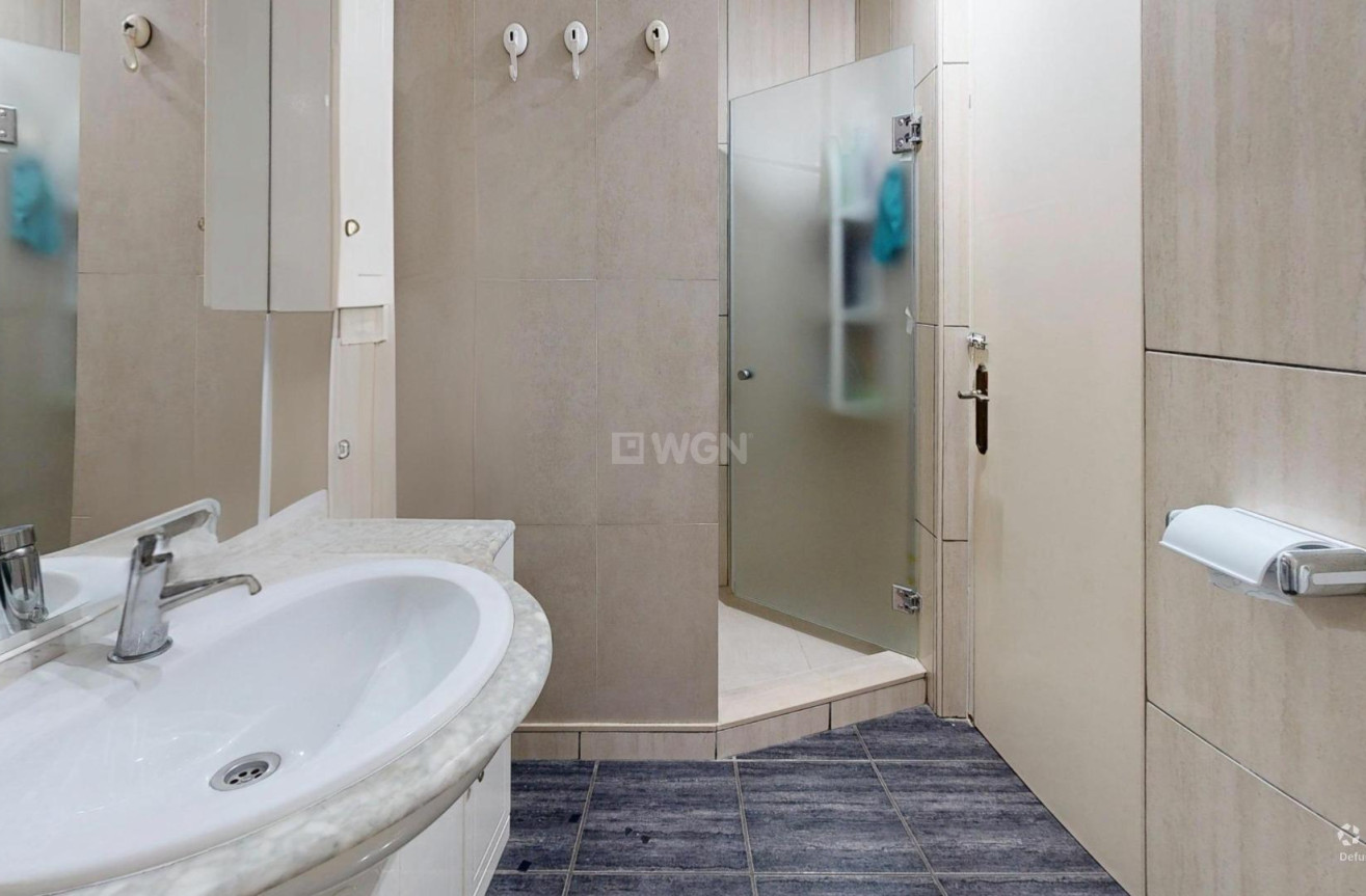 Odsprzedaż - Mieszkanie w bloku - Torrevieja - Puerto Deportivo Marina Salinas