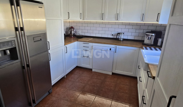 Odsprzedaż - Villa - Alcaucín - Inland