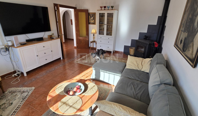 Odsprzedaż - Villa - Alcaucín - Inland