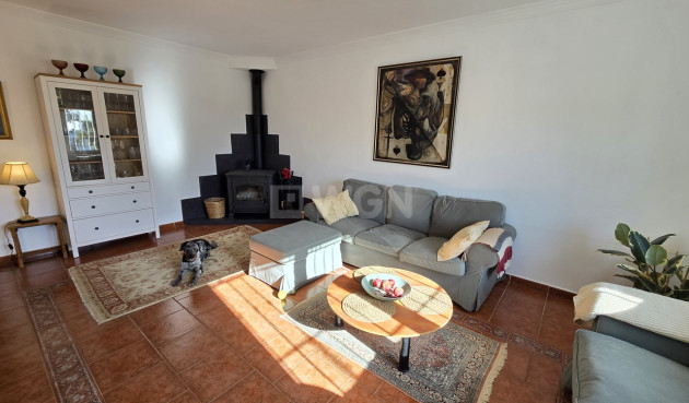 Odsprzedaż - Villa - Alcaucín - Inland