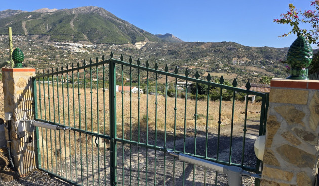 Odsprzedaż - Villa - Alcaucín - Inland