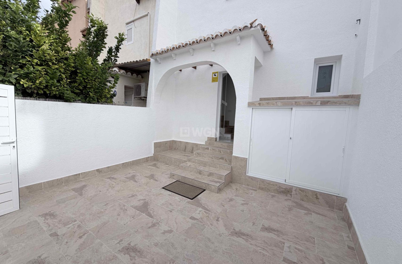 Resale - Townhouse - Torrevieja - Costa Blanca