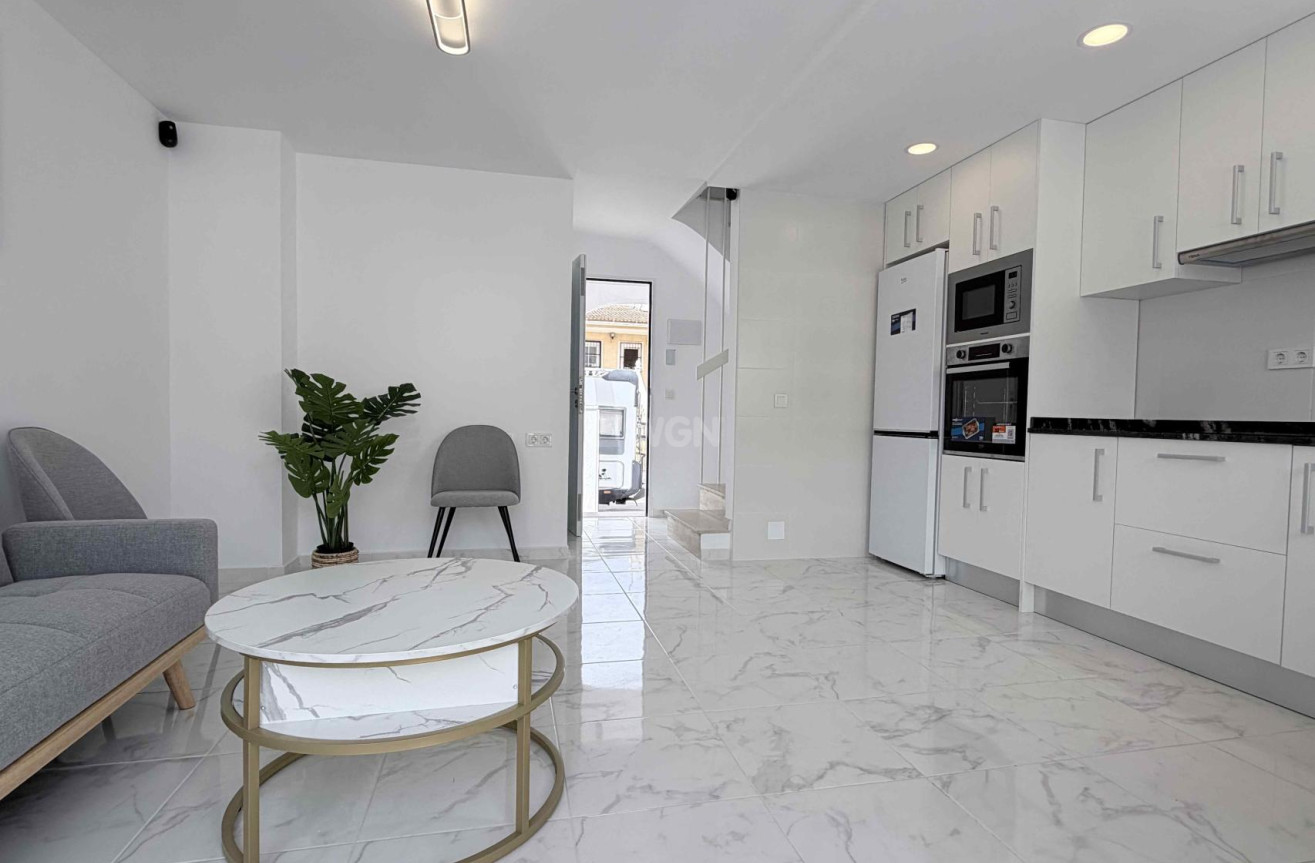 Resale - Townhouse - Torrevieja - Costa Blanca
