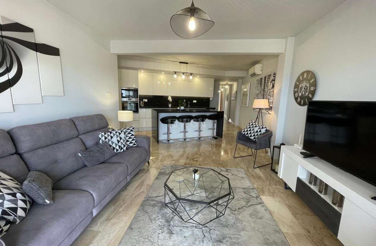 Odsprzedaż - Mieszkanie w bloku - Lo Pagan - Costa Calida