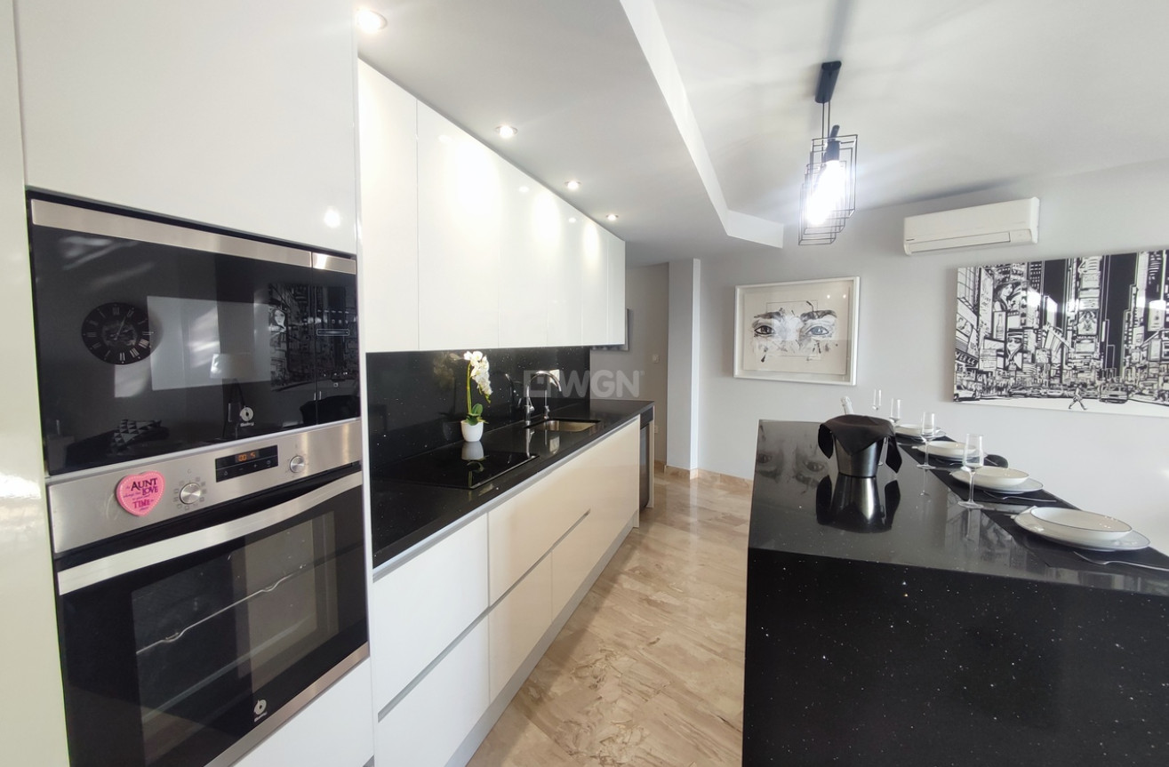 Odsprzedaż - Mieszkanie w bloku - Lo Pagan - Costa Calida