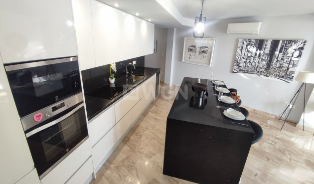 Odsprzedaż - Mieszkanie w bloku - Lo Pagan - Costa Calida