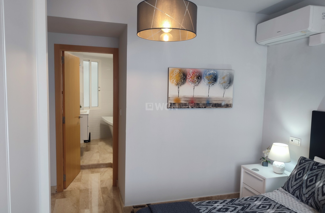 Odsprzedaż - Mieszkanie w bloku - Lo Pagan - Costa Calida