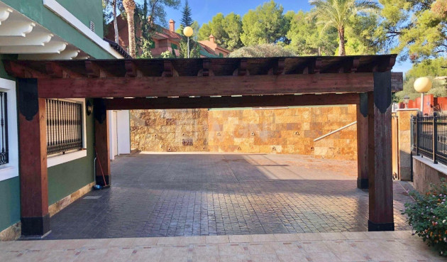 Reventa - Villa - El Palmar