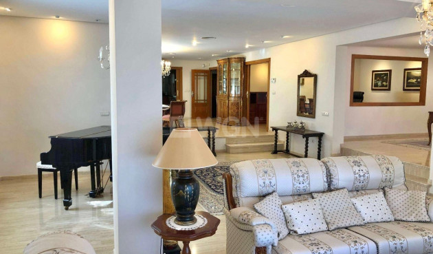 Reventa - Villa - El Palmar