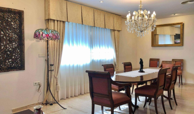 Reventa - Villa - El Palmar