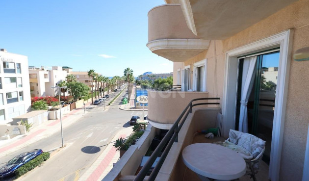 Resale - Apartment / flat - Orihuela Costa - Costa Blanca