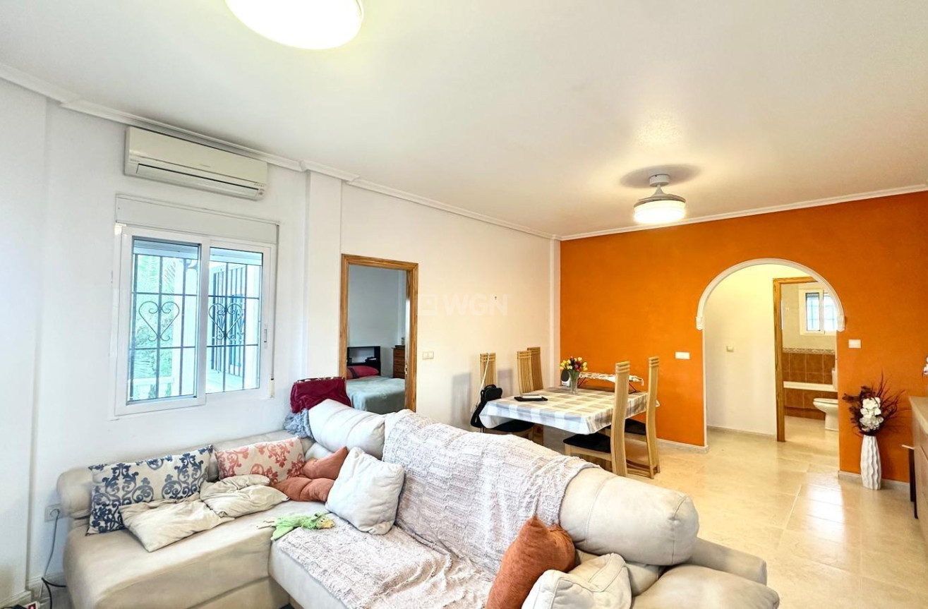 Odsprzedaż - Villa - Bigastro - Comunidad Valenciana